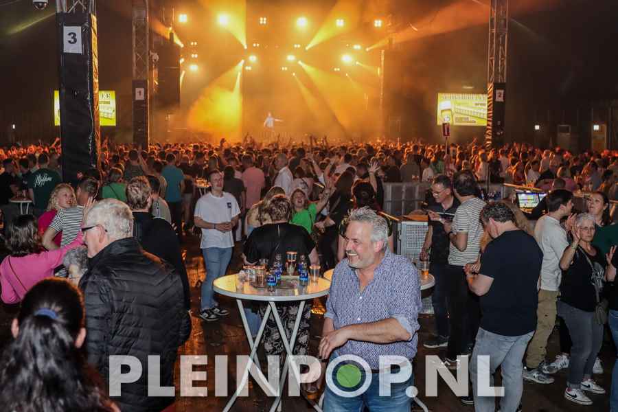 Publiek Zaterdag   (106)